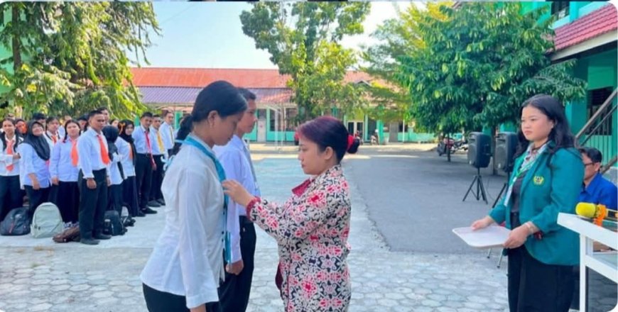 Rektor UNSIMAR Buka PKKMB Tahun Akademik 2026/2027