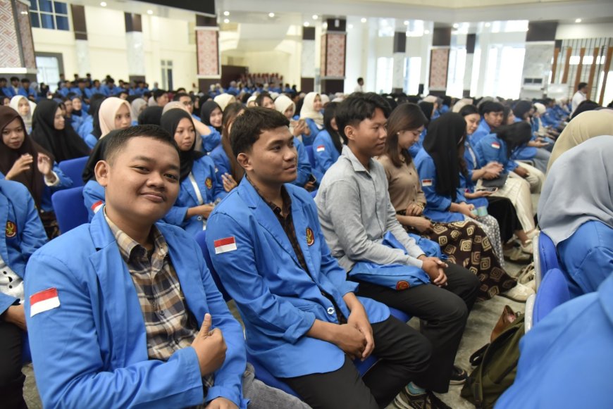 Rektor Untad Dorong Mahasiswa Raih Peluang Magang - Beasiswa LN