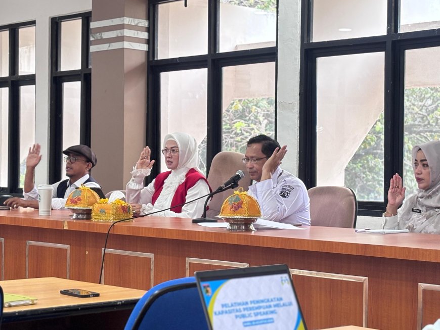 Bukan Sekadar Merangkai Kata, Pemkot Asah Kemampuan Public Speaking Kaum Perempuan
