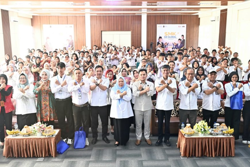 Antusiasme Tinggi! 1.750 Warga Sulteng Daftar SMK Go Global