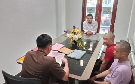 Polisi Serahkan Dua Tersangka Kasus Narkotika ke Kejari