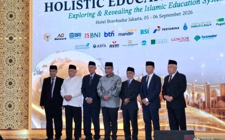 Sistem Pesantren Jadi Solusi Krisis Pendidikan Global, Rektor UNIDA Gontor: Ini Asli Indonesia!