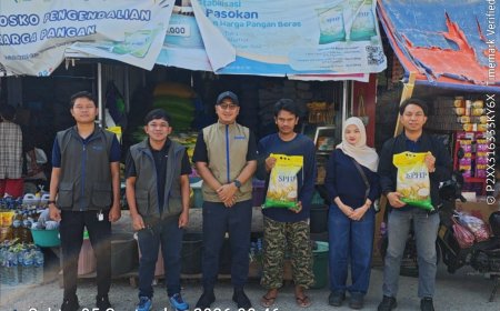 BULOG Kancab Poso Monitoring Harga dan Pasokan Beras SPHP di Pasar Rakyat
