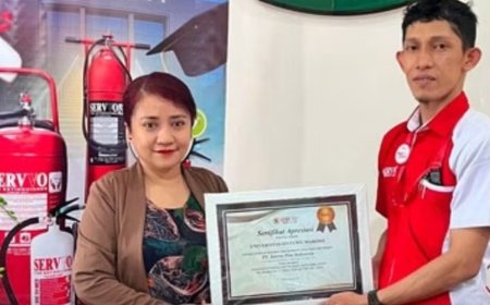 UNSIMAR-PT SFI Simulasi Penanggulangan Kebakaran