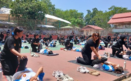 250 Mahasiswa Terapis Untad Pecahkan Rekor MURI