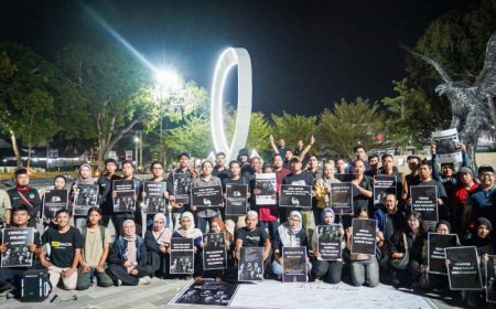 Jurnalis di Palu Doa Bersama Untuk Lima Pewarta Hilang Kotak