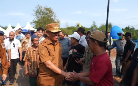 Gubernur Resmikan Proyek Cekdam Karuapa, Industri Diingatkan Tak 'Serobot' Air Warga