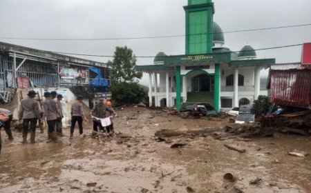 BPBD: Empat Warga Terluka Akibat Banjir Bandang di Kabupaten Solok