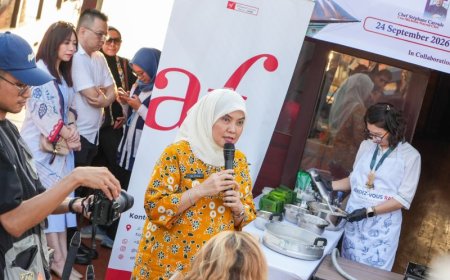 Barongko Curi Perhatian Gastronomi Francis-Indonesia di Makassar