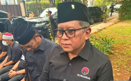 Guruh Soekarnoputra Akan Dimakamkan di Sebelah Pusara Fatmawati