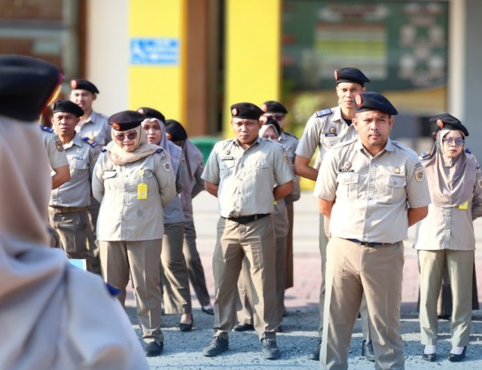 Apel Pagi Kantor Pertanahan Kota Palu: Pembina Apel Tekankan Capaian Realisasi Kinerja