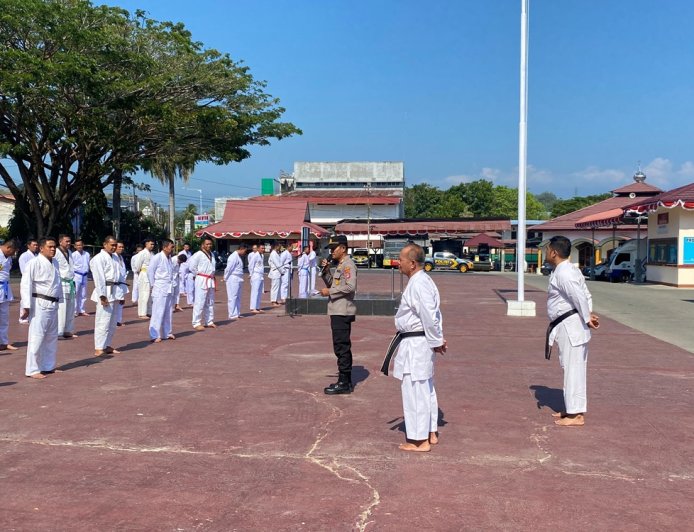 Uji Kompetensi Fisik dan Mental, 80 Polisi Ujian Beladiri Polri untuk UKP
