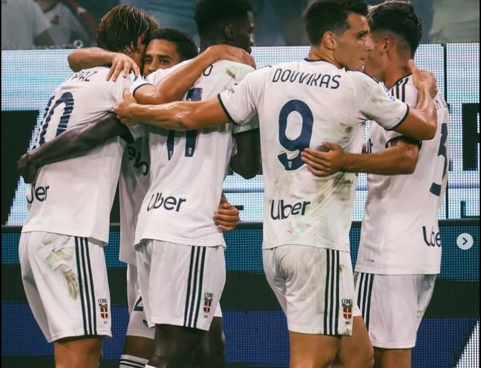 Como Puncaki Liga Italia Setelah Bekuk Genoa 4-1