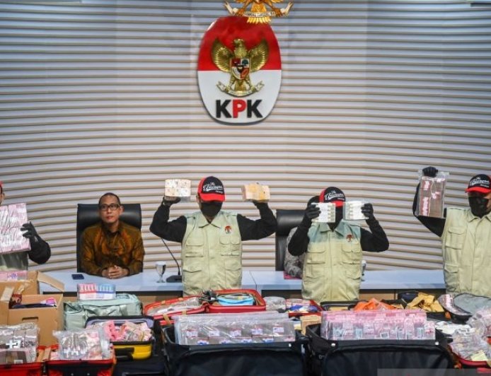 KPK Respons Pernyataan Mahfud MD Soal Nusron Wahid