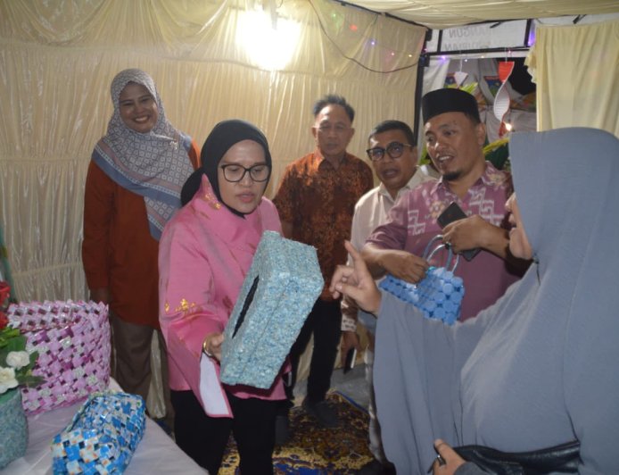 Sukses Digelar, Sekda Kota Palu Tutup NAROA FEST 2026 di Talise