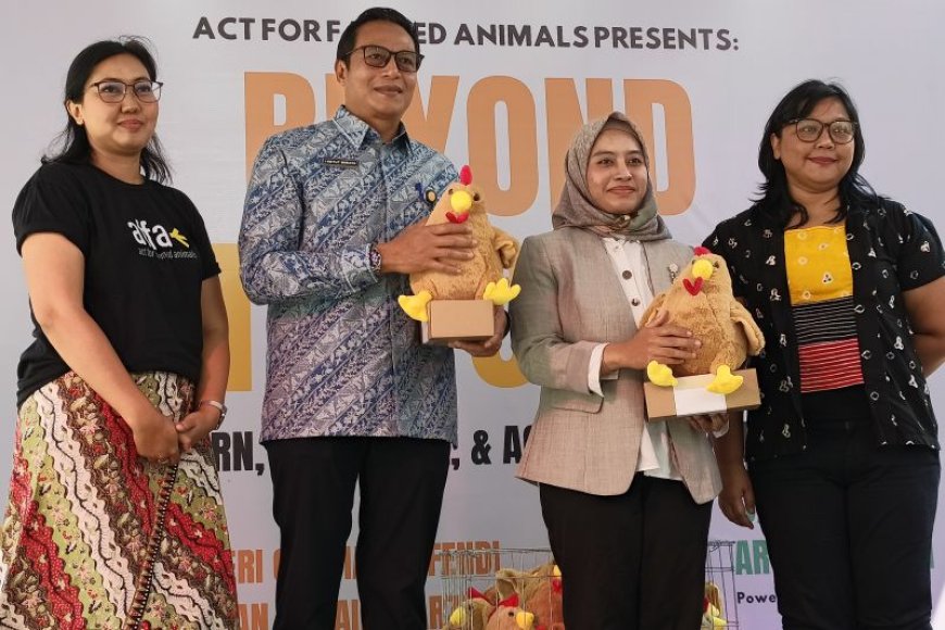 Biar Ayam Nggak Stres, Kementan Ajak Peternak Beralih ke Kandang Bebas Sangkar