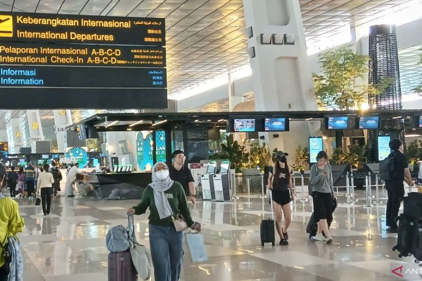 Penutupan Bandara Terdampak GAK Diperpanjang Sampai Pukul 23.59 WIB