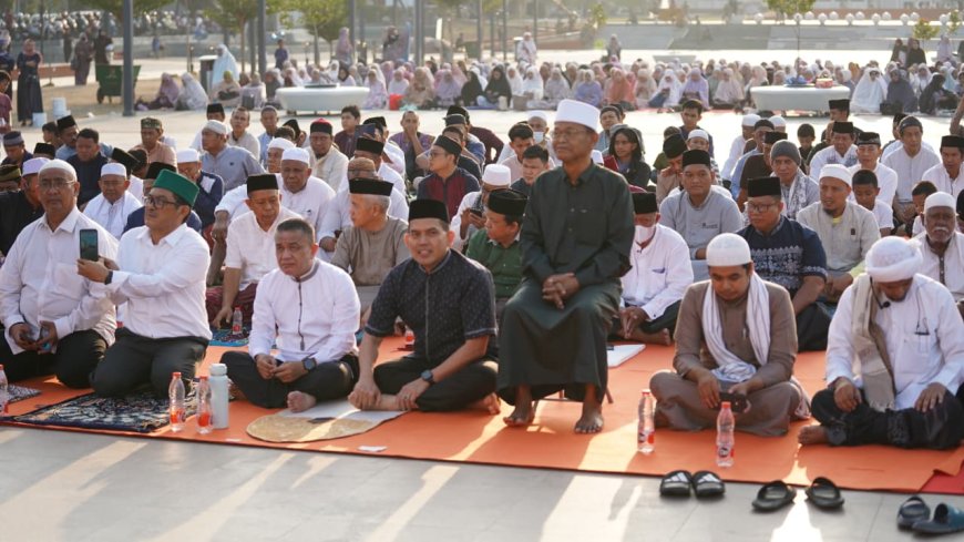 Warga Palu Ramai-Ramai Salat Istisqa, Minta Hujan di Tengah Kemarau El Nino