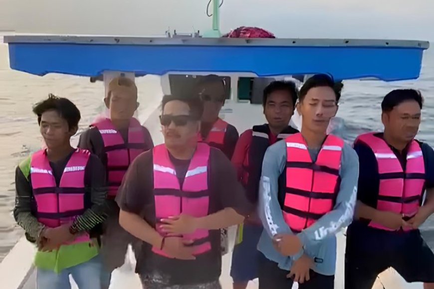 Warga Pesisir Bantu Pencarian Jurnalis Hilang Kontak di Selat Sunda