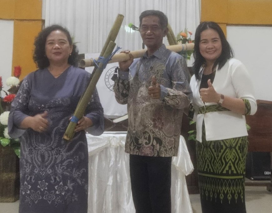 Ketua DPRD Poso Gelar Open House Padungku
