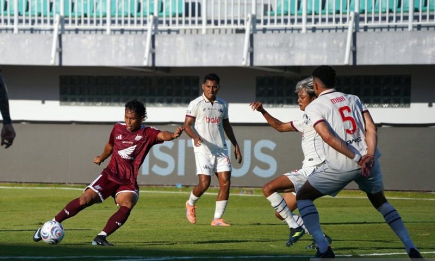 PSM Raih Poin Pertama, Persita Menang Perdana