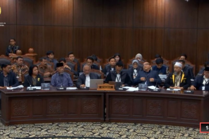MK Sidangkan Lagi Sengketa Pilpres 2024 Syarat Pendidikan Gibran