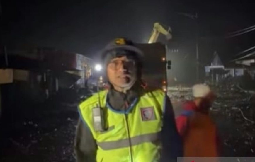 Polres: Akses Jalan Solok-Padang Putus Akibat Banjir Bandang