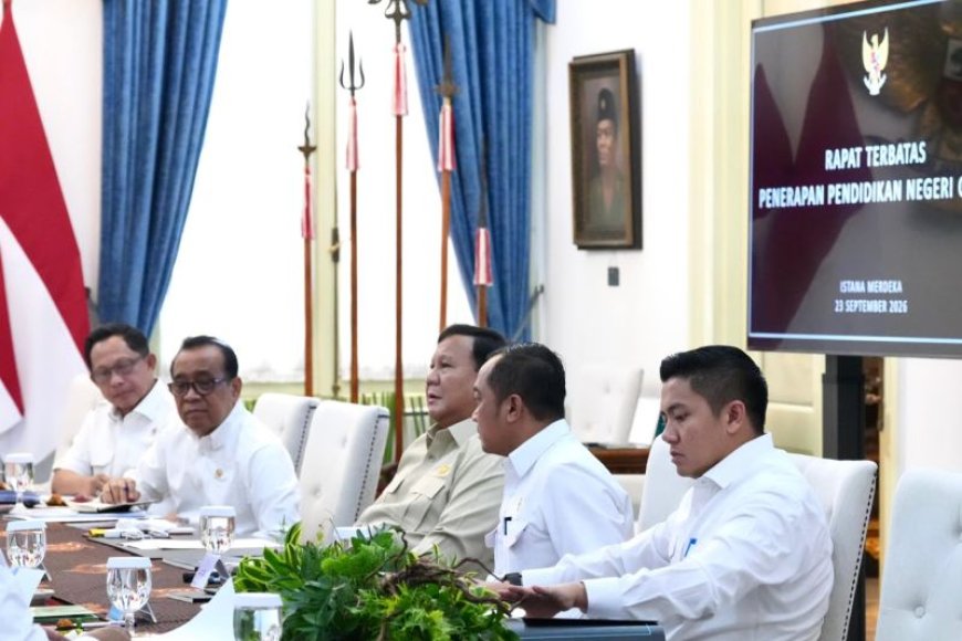 Seskab Sebut Prabowo Minta Pendidikan Negeri Segera Digratiskan