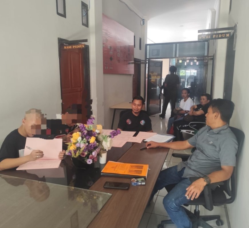 Satresnarkoba Polres Poso Limpahkan Dua Tersangka Narkotika
