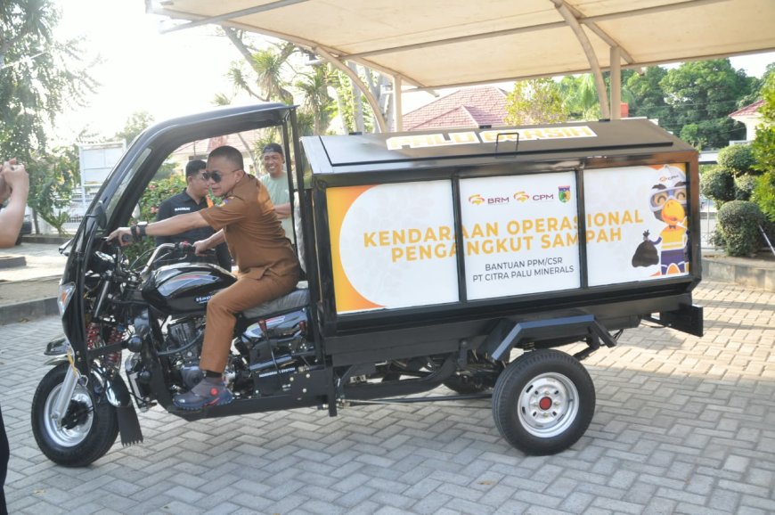 Palu Makin Bersih, Wali Kota Jajal Motor Pengangkut Sampah