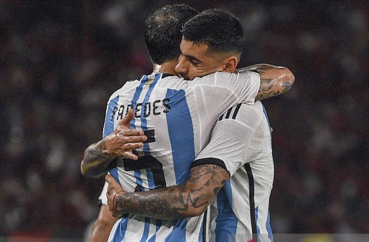 Cristian Romero Akan Jadi Kapten Argentina Setelah Messi Pensiun