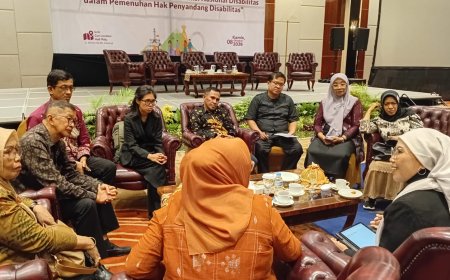 Ketua KND RI Memberikan Penguatan Khusus Kepsek di Palu