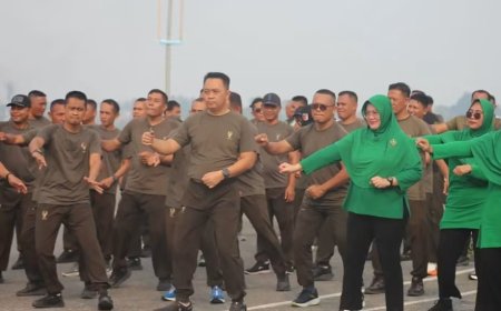 Rajut Kebersamaan di Tanggul Boneka, Prajurit dan Persit Kodim Poso Olahraga Bareng
