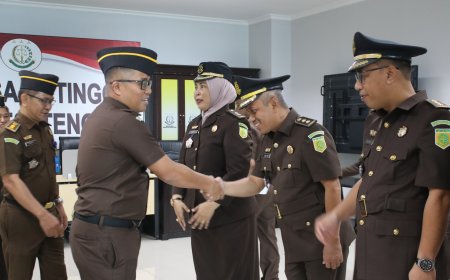 Asisten Pembinaan Kejati Sulteng Pimpin Sertijab: Fikri Jabat Kasipenkum, Laode Sofian Kasi C Pidum