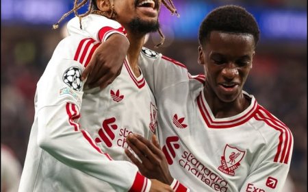 Bradley Barcola Pimpin Liverpool Libas LASK 6-3