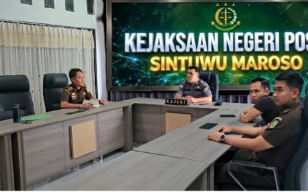 Rapat Monev Intelijen Kejari Poso, Kajari Berikan Masukan Strategis dan Matangkan Program Kerja