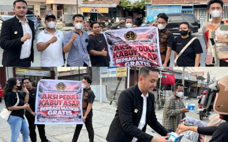 Respons Kondisi Kabut Asap, Advokat Lawindo Sulteng Bagikan Masker Gratis