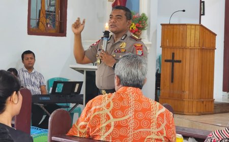 Kapolres Poso Laksanakan Minggu Kasih di Gereja Katolik Santa Cecilia Tagolu