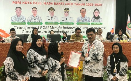 PGRI Palu Fokus Peningkatan Kompetensi Guru