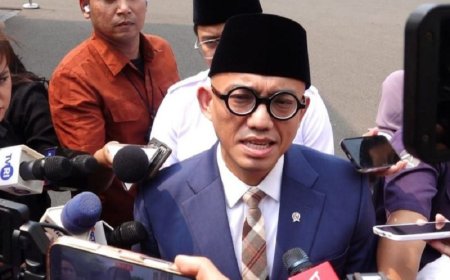 Dua Anak Menhaj Akhirnya Mundur dari Posisi Tenaga Ahli Kemenhaj