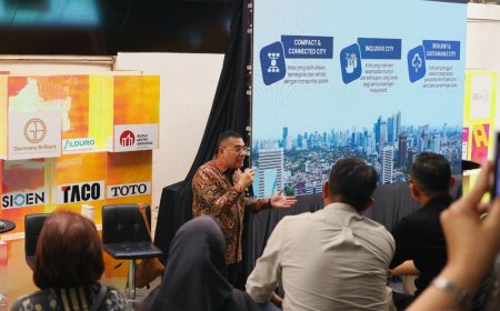 Wamen Ossy Ajak Kolaborasi para Arsitek untuk Wujudkan Visi Kota 2045