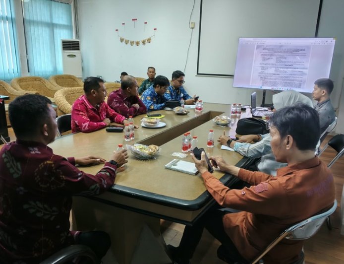 Kantah Kota Palu Hadiri Pembahasan Tukar Tanah Antar Pemkot dan ARK Property