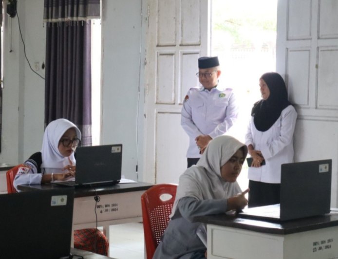 Monitoring OMI 2026 di Poso, Kemenag Sulteng Pastikan Sarana Madrasah Optimal