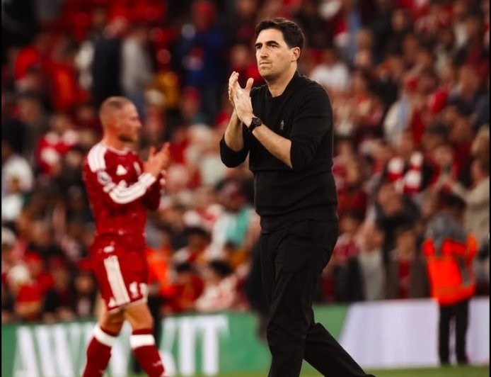 Andoni Iraola Akui Liverpool Kalah Setelah Kartu Merah Gravenberch