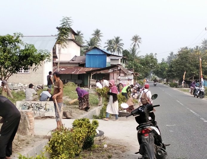 Merawat Semangat Pakagali Pakagaya Ngata Melalui Aksi Bersih Lingkungan di Sigi