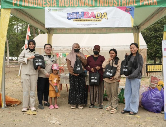 Program Sembada IMIP Pacu Warga Aktif Memilah Sampah Bernilai Ekonomi