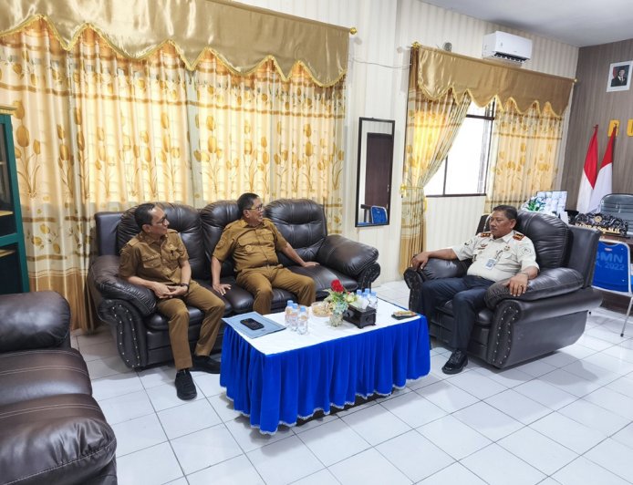 Karutan Poso Terima Kunjungan Wabup Soeharto