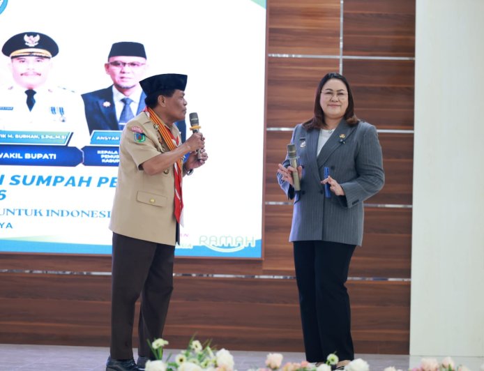 Nostalgia Politik KAVE, Reuni Kasman dan Vera di Hari Sumpah Pemuda