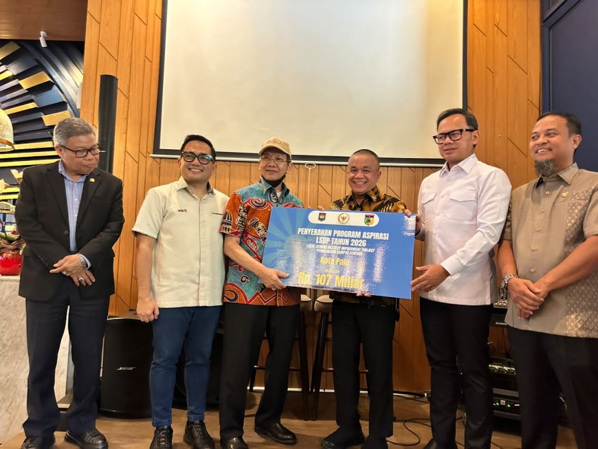 Buah Kerja Keras Warga, Kota Palu Diguyur Pusat Dana Kebersihan Rp107 Miliar