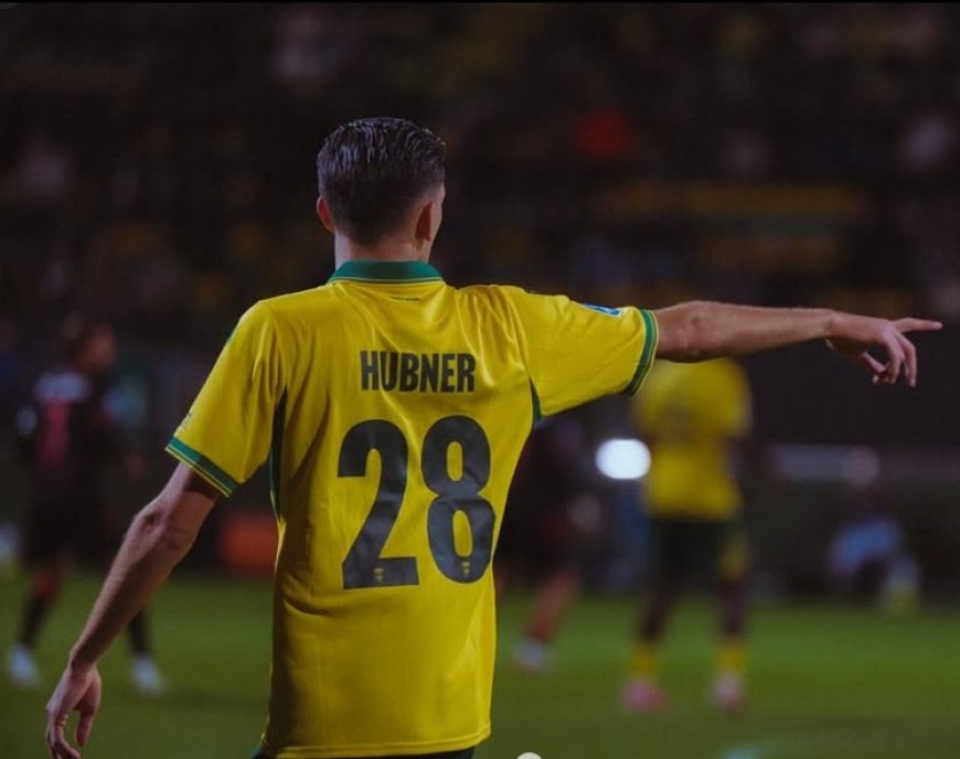 Justin Hubner Main Penuh, Ole Romeny di Bangku Cadangan
